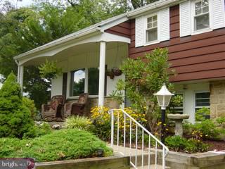 328 Upper Valley Road North Wales, PA 19454 - Photo 1 of 6 Gallery Image 1