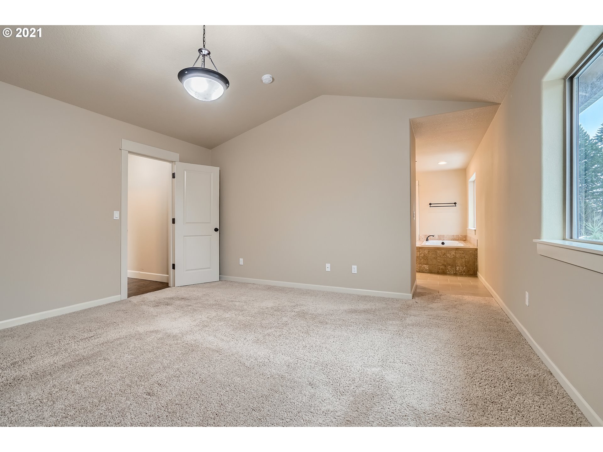 3342 Southwest Miller Place Gresham, OR 97080 - Photo 18 of 32 Gallery Image 18