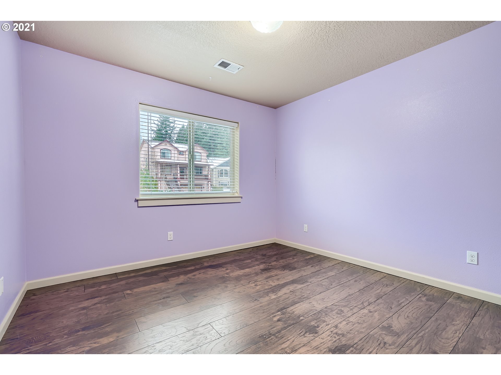 3342 Southwest Miller Place Gresham, OR 97080 - Photo 23 of 32 Gallery Image 23