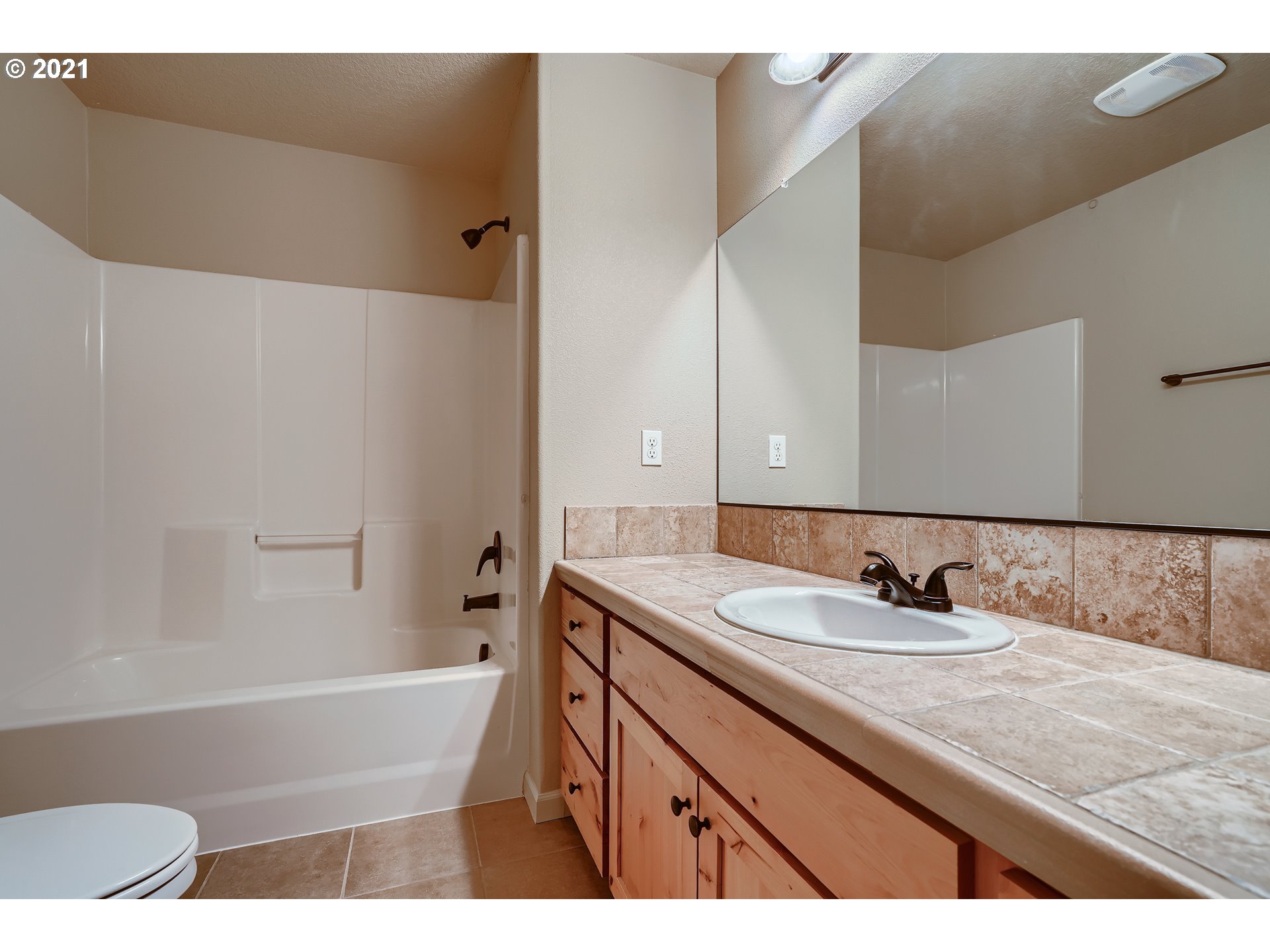 3342 Southwest Miller Place Gresham, OR 97080 - Photo 27 of 32 Gallery Image 27