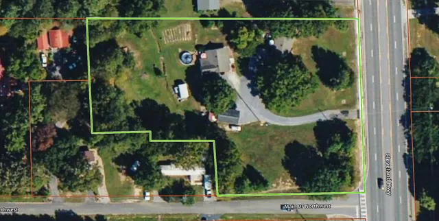 $319,900 | 3147 Cleveland Highway, Dalton, GA 30721