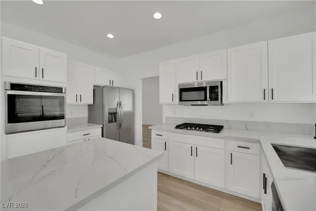 $3,000 | 9205 Spruce Mountain Way, Las Vegas, NV 89134