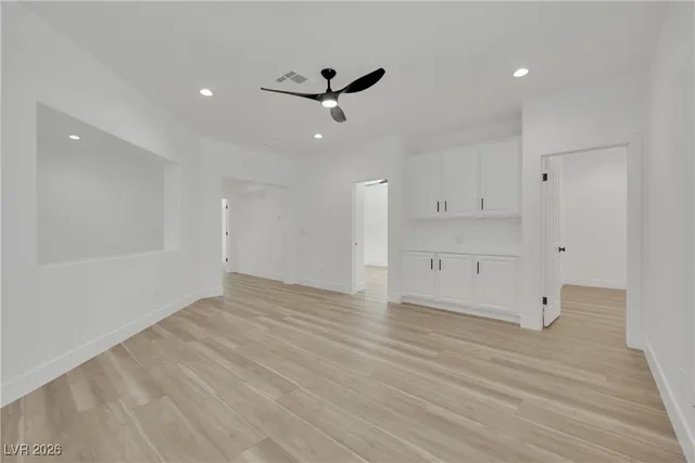 $3,000 | 9205 Spruce Mountain Way, Las Vegas, NV 89134