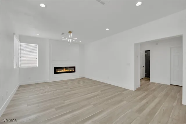 $3,000 | 9205 Spruce Mountain Way, Las Vegas, NV 89134