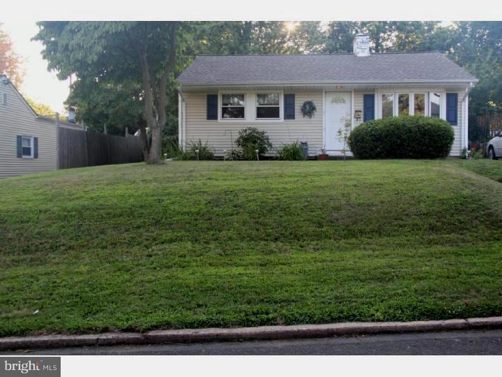 1016 Willow Street Southampton, PA 18966 - Photo 3 of 18 Exterior Front