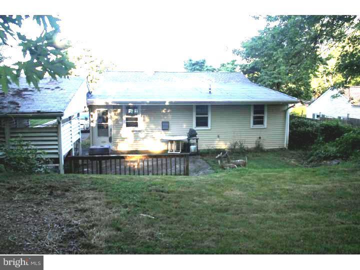1016 Willow Street Southampton, PA 18966 - Photo 4 of 18 Exterior Back
