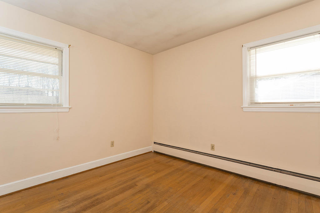 2053 Meadowbrook Road Northwest Roanoke, VA 24017 - Photo 19 of 32 DGA_5549