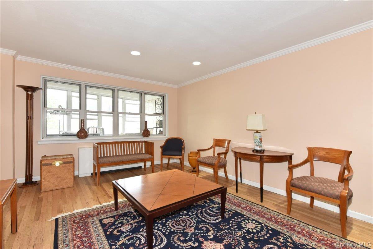 180 South Middle Neck Road, Unit 3K Great Neck, NY 11021 - Photo 8 of 20 Living Room with Screened Porch