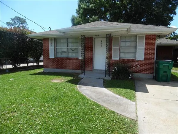 $1,390 | 512 Oriole Street, Metairie, LA 70003