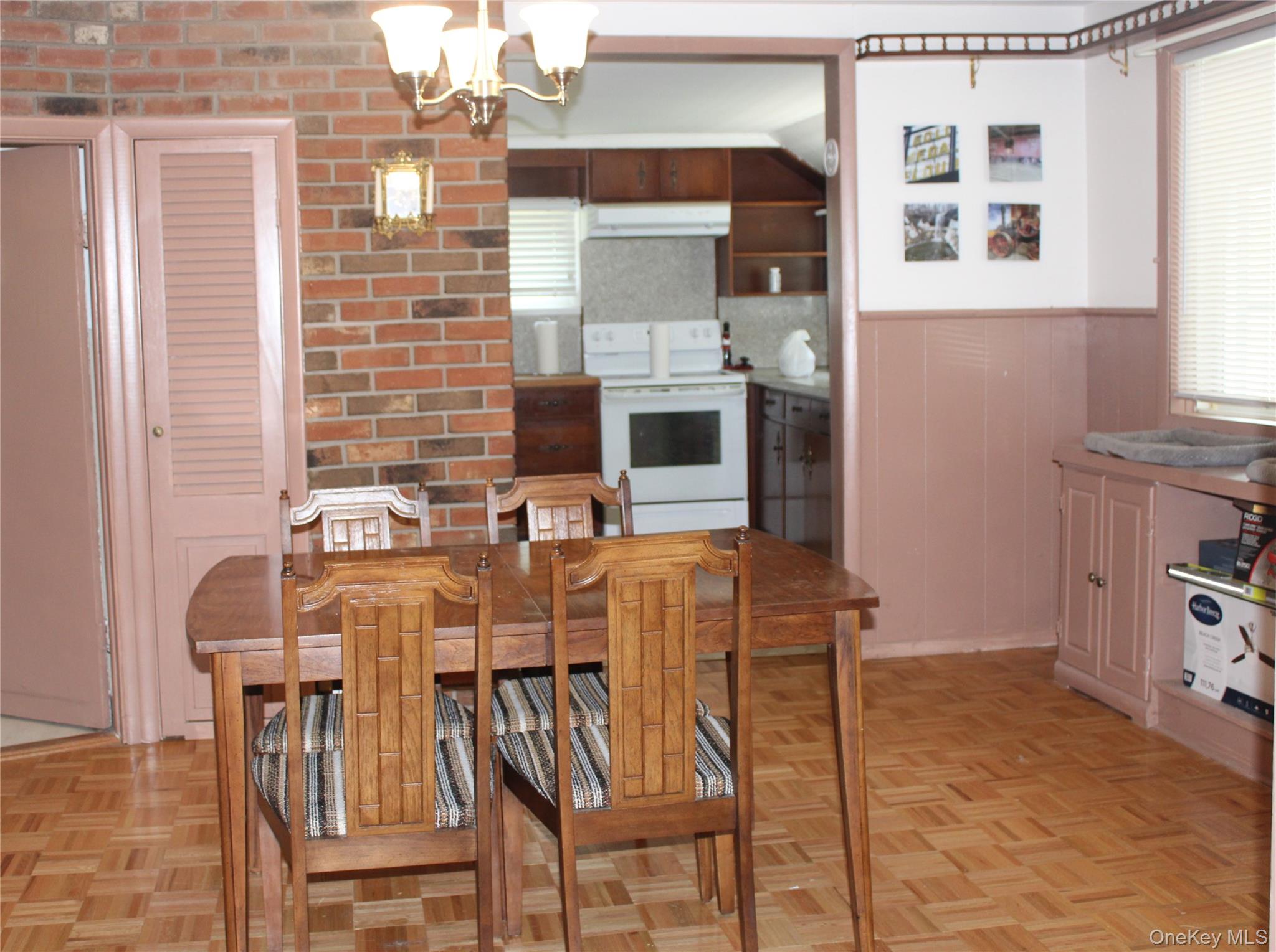 163 Bower Road Pleasant Valley, NY 12603 - Photo 4 of 11 Bright Dining room, conveniet & cheerful.