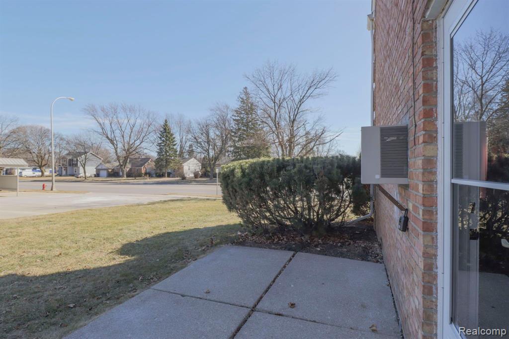 2230 West 14 Mile Road, Unit 26 Royal Oak, MI 48073 - Photo 23 of 23