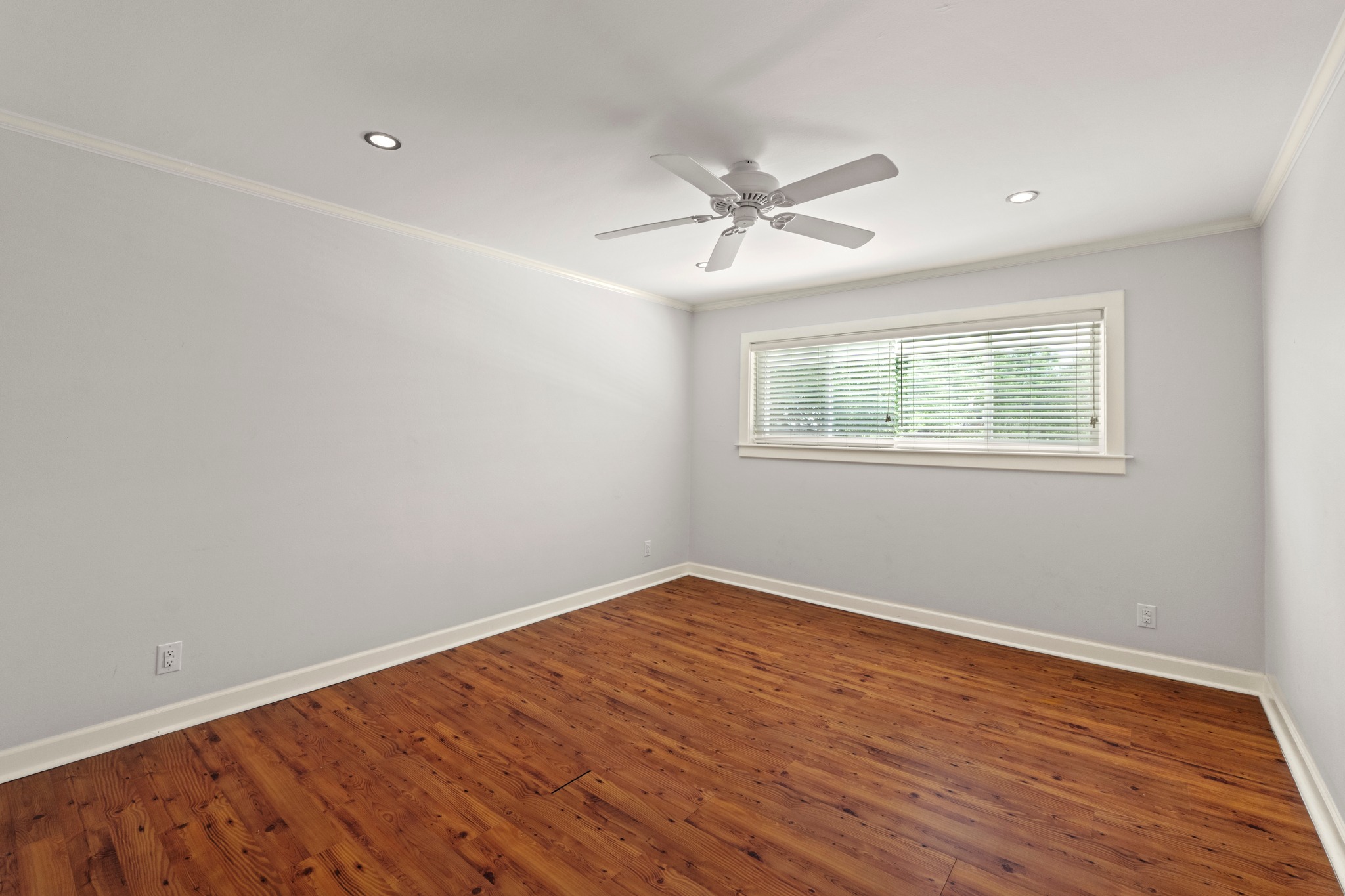1210 Windsor Road, Unit 220 Austin, TX 78703 - Photo 17 of 32