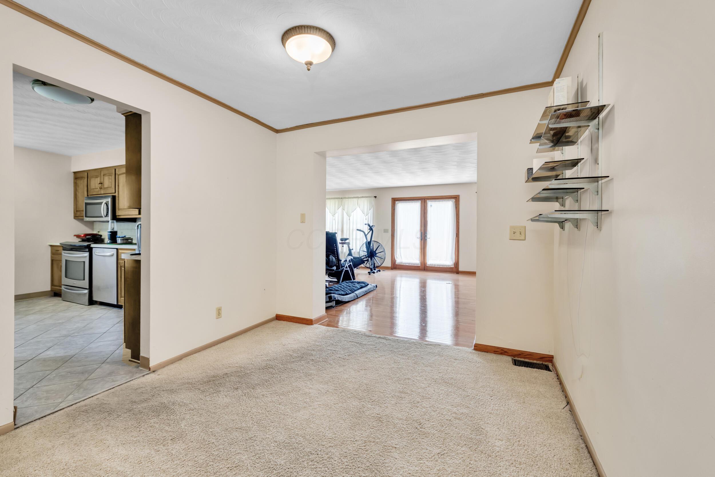 7688 Cubbage Road Westerville, OH 43081 - Photo 31 of 91 7688 cubbage (149)