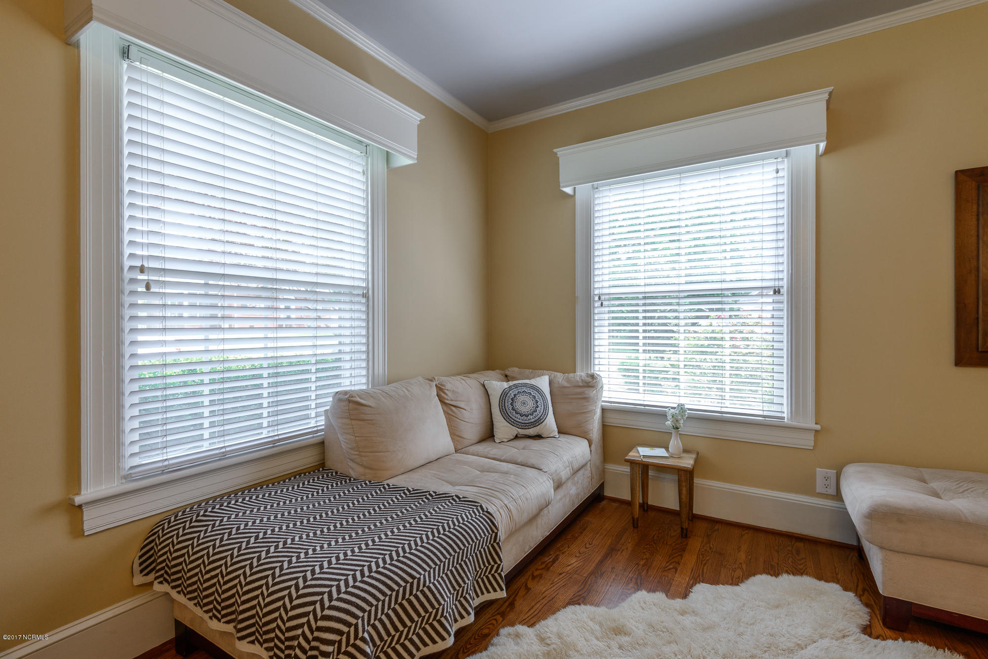 1100 West Rock Spring Road Greenville, NC 27858 - Photo 21 of 51 sitting area in 1st floor master bedroom