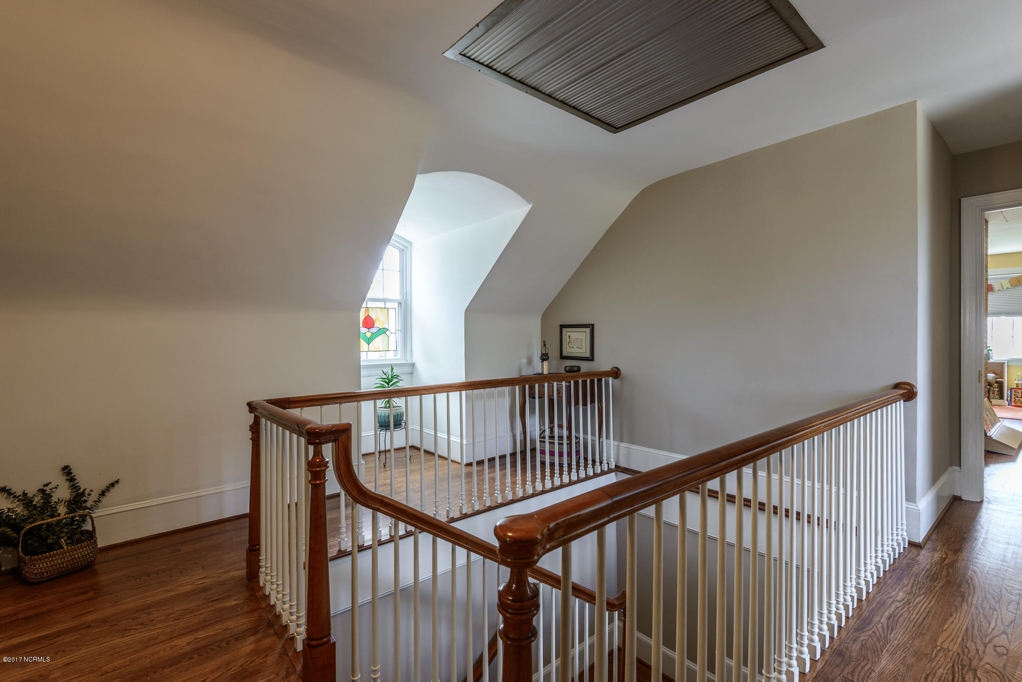 1100 West Rock Spring Road Greenville, NC 27858 - Photo 33 of 51 2nd story foyer
