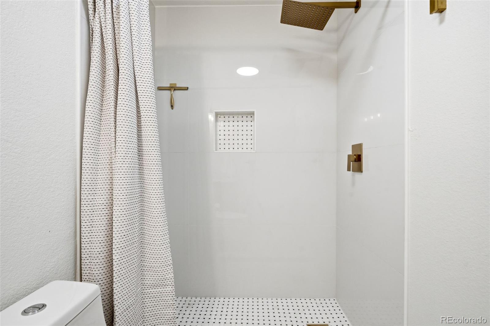3937 Zuni Street Denver, CO 80211 - Photo 18 of 32