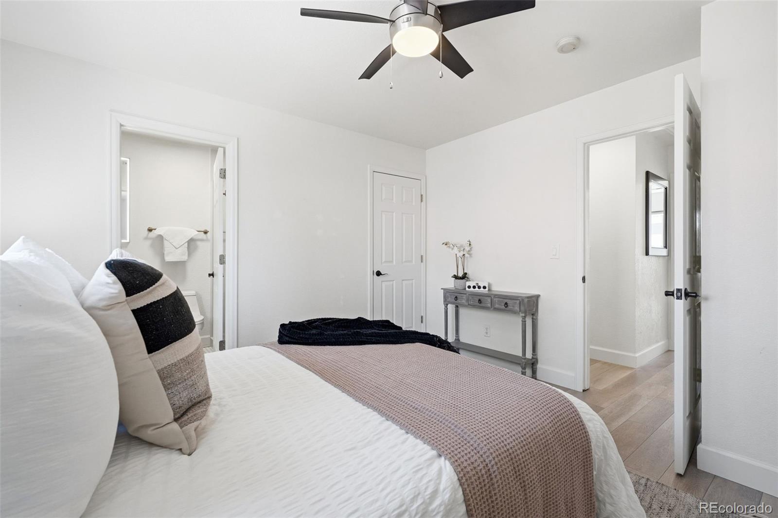 3937 Zuni Street Denver, CO 80211 - Photo 10 of 32