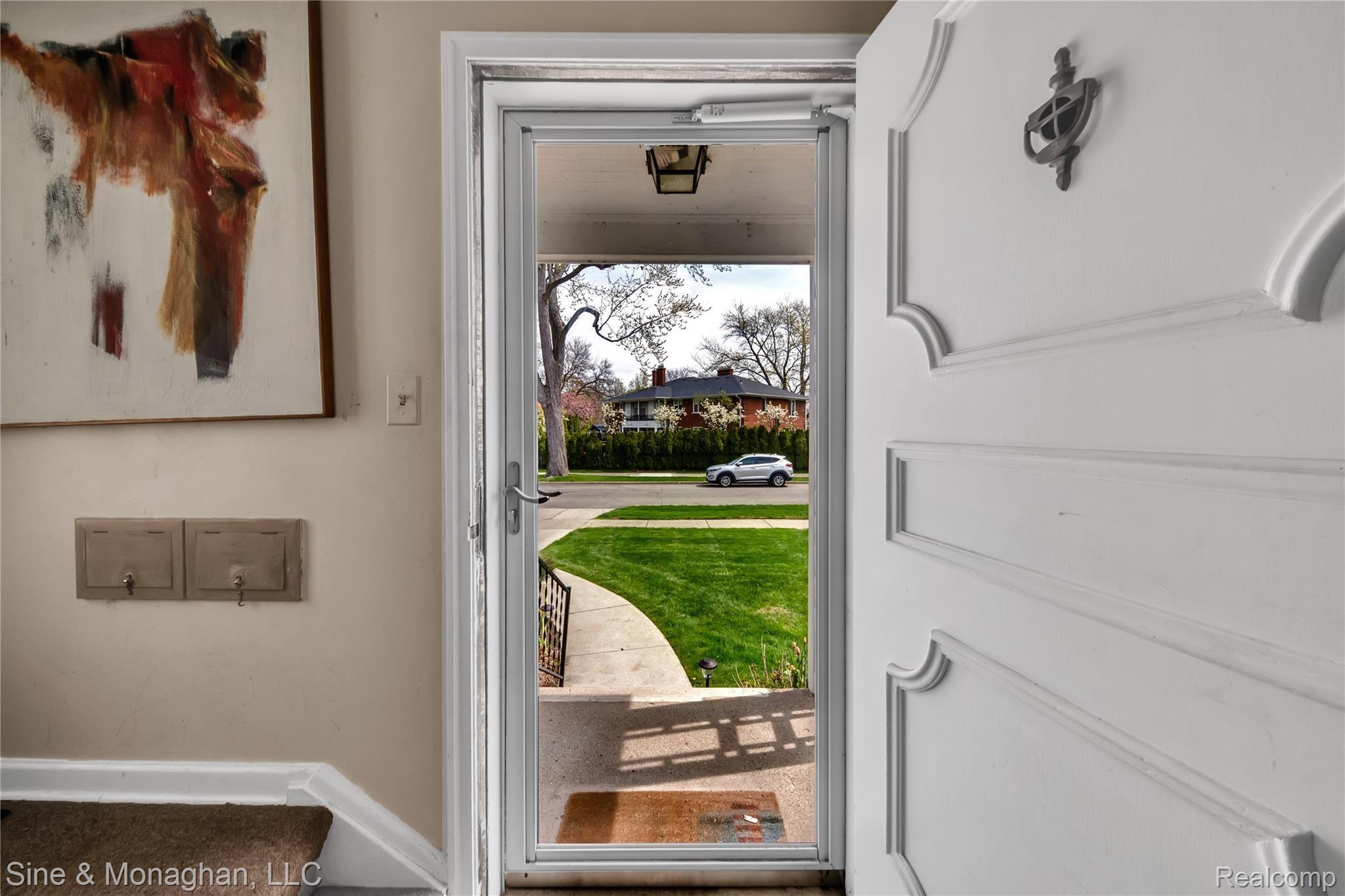 719 Harcourt Road Grosse Pointe, MI 48230 - Photo 2 of 35 719 Harcourt - HD Drone Photogarphy-1.jpg
