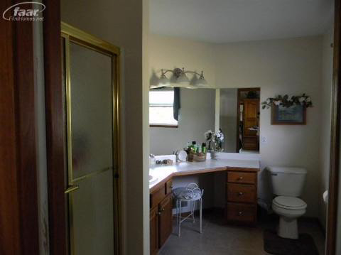 9460 Sharp Road Swartz Creek, MI 48473 - Photo 17 of 19 20238169-16.JPG