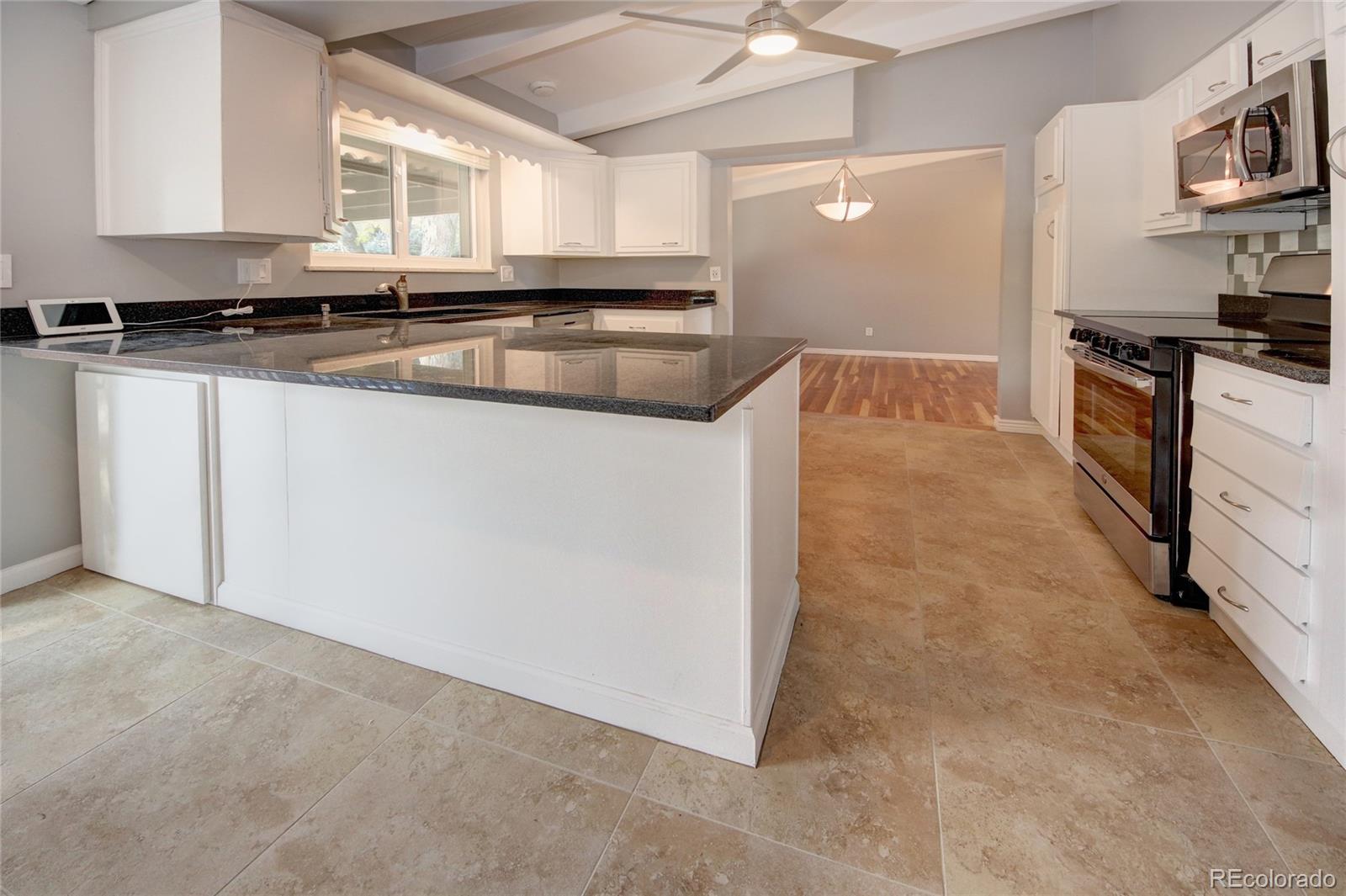 1394 East Easter Circle Centennial, CO 80122 - Photo 8 of 37