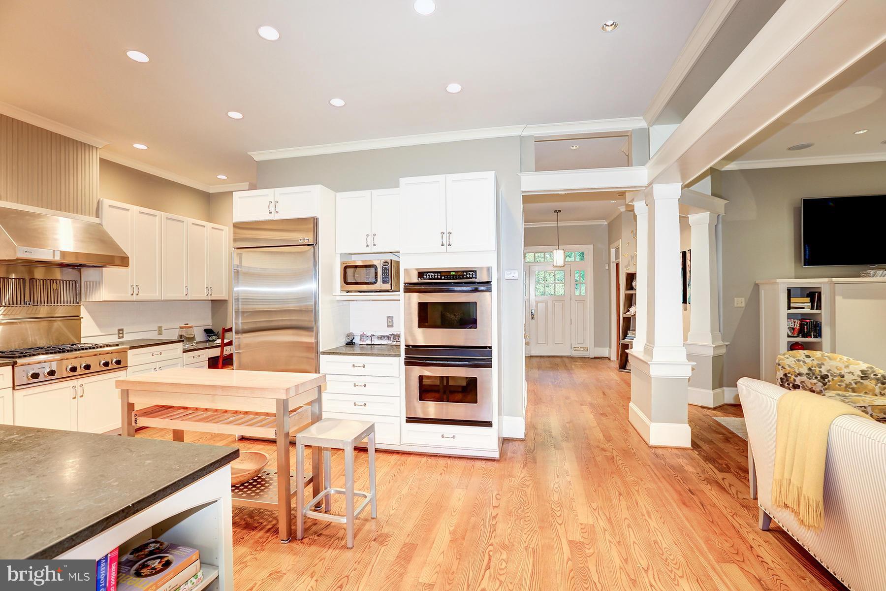 6603 Glenbrook Road Chevy Chase, MD 20815 - Photo 10 of 30 Kitchen