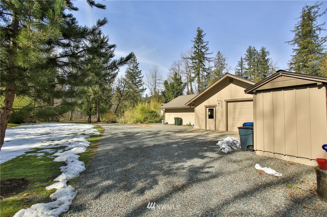 7715 Moon Valley Road Southeast North Bend, WA 98045 - Photo 22 of 25 Gallery Image 22
