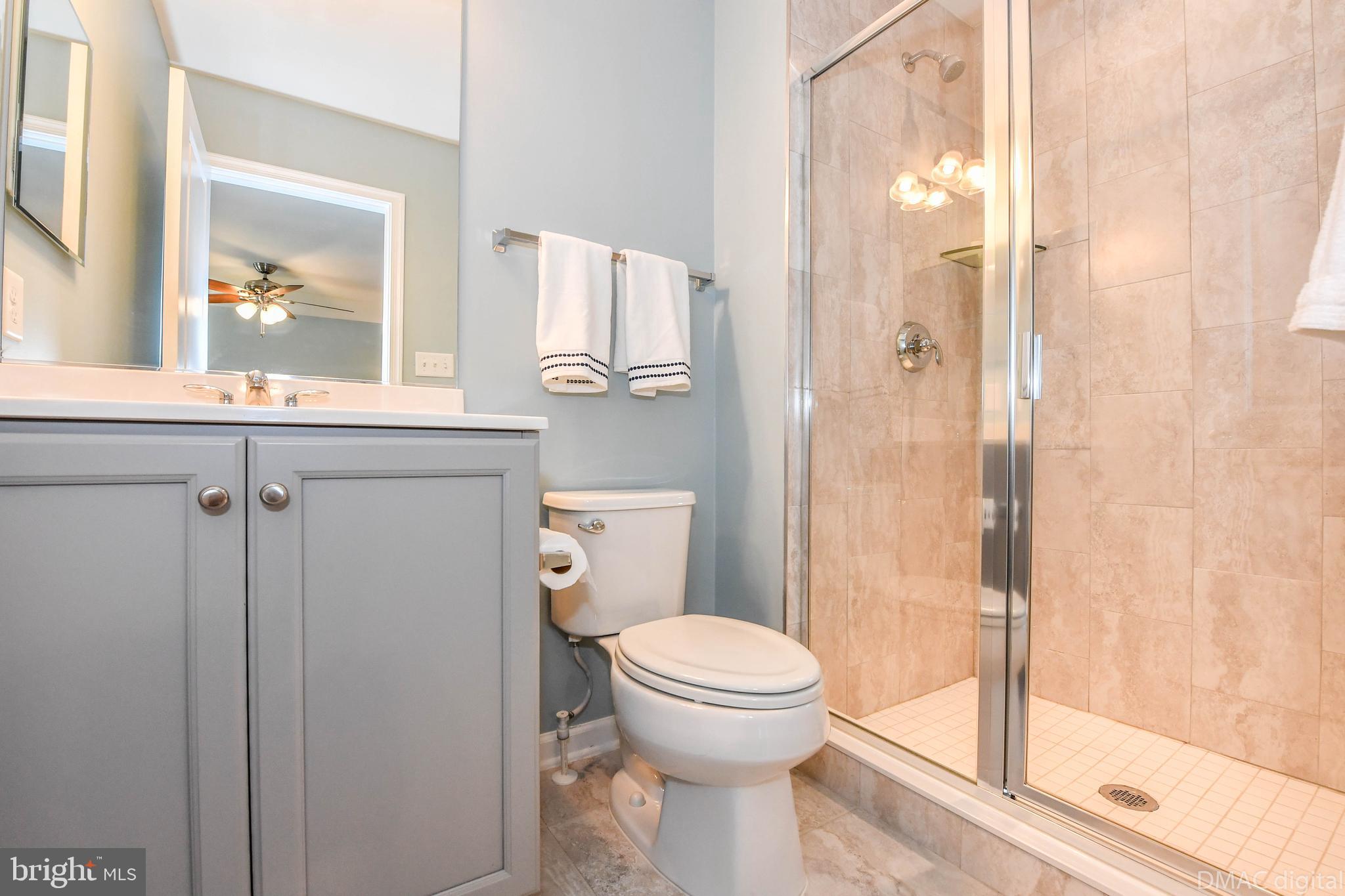 6860 East Shavano Road New Market, MD 21774 - Photo 27 of 45 Full ensuite bathroom. Perfect for guests!