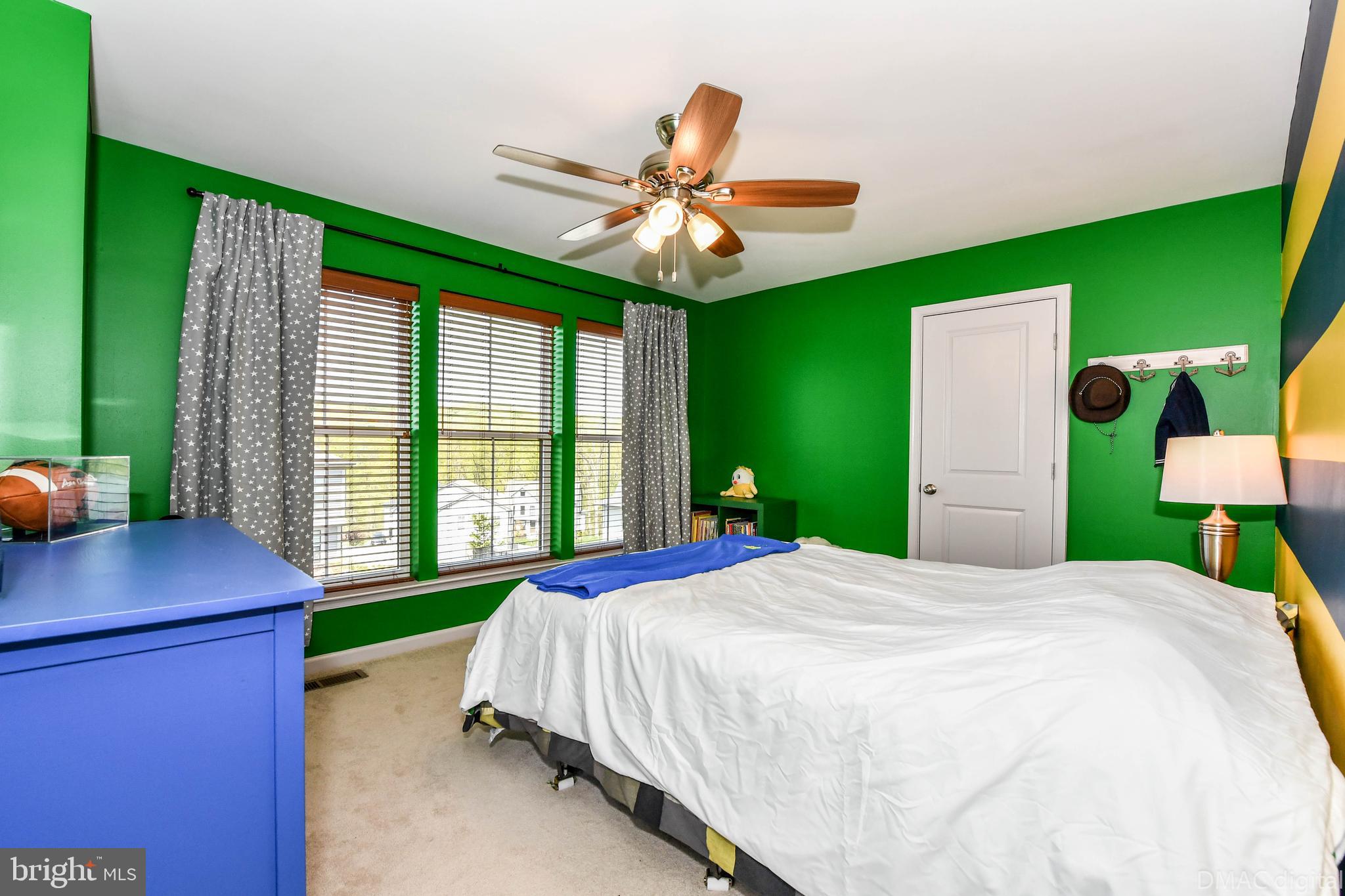6860 East Shavano Road New Market, MD 21774 - Photo 29 of 45 Generous sized rooms.