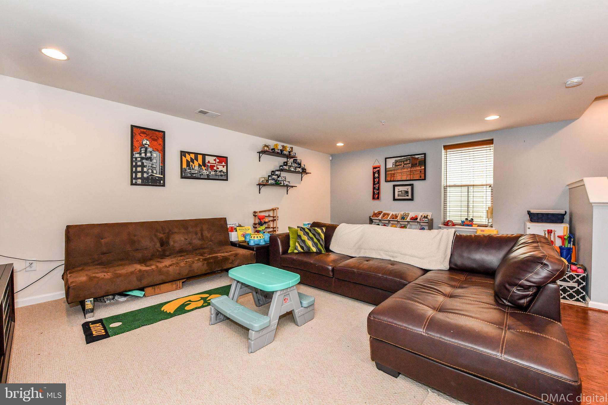 6860 East Shavano Road New Market, MD 21774 - Photo 36 of 45 Perfect for play room.