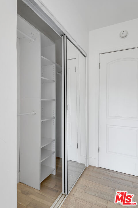 2700 Carmar Drive Los Angeles, CA 90046 - Photo 27 of 45