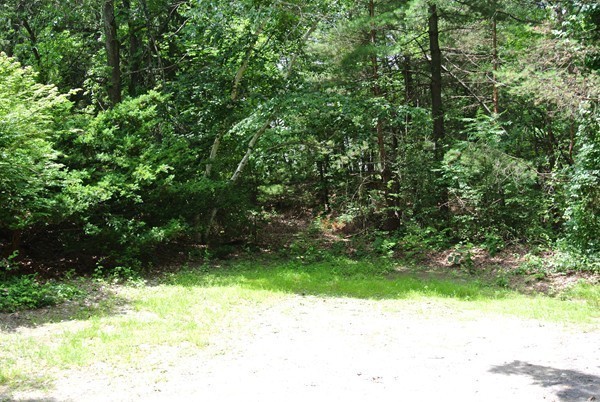 202 Fitch Road Clinton, MA 01510 - Photo 9 of 13