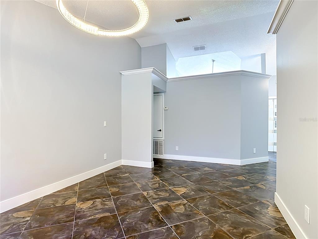 3247 Timucua Circle Orlando, FL 32837 - Photo 9 of 52