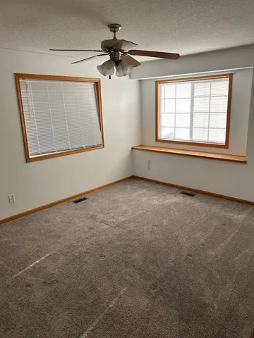 $252,900 | 1035 Petra Court Southwest, Pine Island, MN 55963