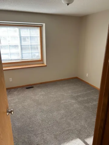 $252,900 | 1035 Petra Court Southwest, Pine Island, MN 55963