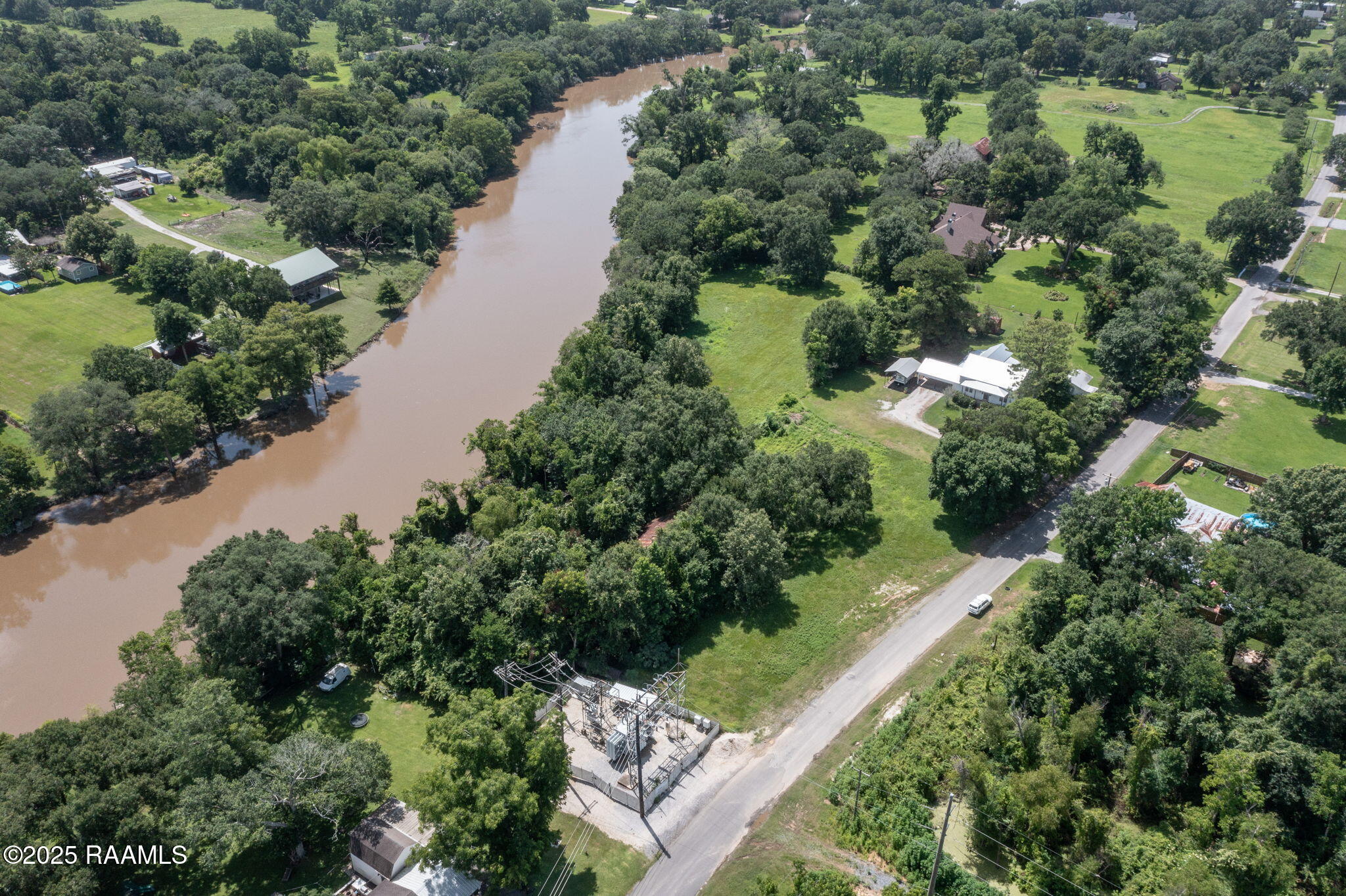 4013 Woodlawn Road Maurice, LA 70555 - Photo 6 of 22 3-web-or-mls-DJI_0781