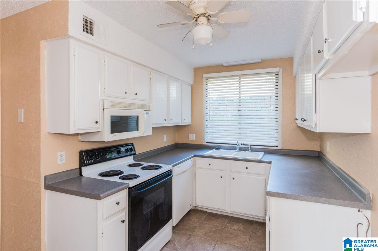 701 Running Brook Road Birmingham, AL 35226 - Photo 9 of 28