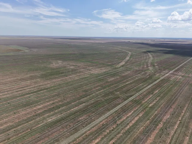 $1,092,420 | 364.14 Acres Pullman Road, Claude, TX 79019