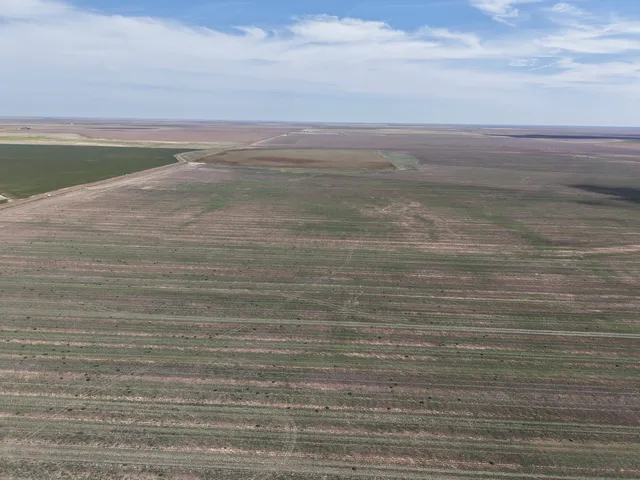 $1,092,420 | 364.14 Acres Pullman Road, Claude, TX 79019