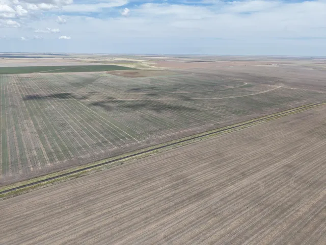 $1,092,420 | 364.14 Acres Pullman Road, Claude, TX 79019