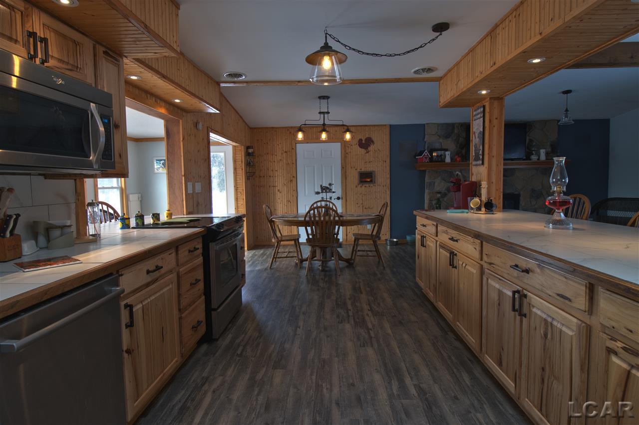 14001 West Carleton Road Hudson, MI 49247 - Photo 28 of 36 50013016-31.JPG