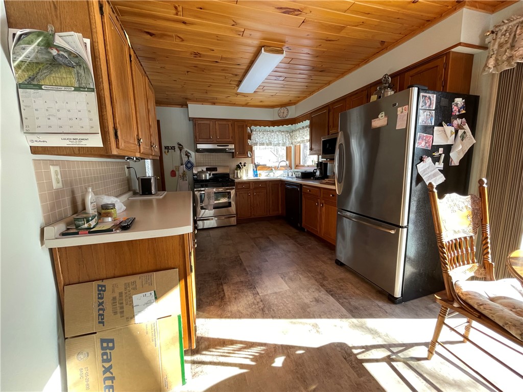 51805 Fahrner Road Barnes, WI 54873 - Photo 10 of 28