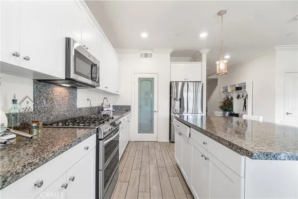 $3,500 | 1020 Little Leaf Street, Calimesa, CA 92320