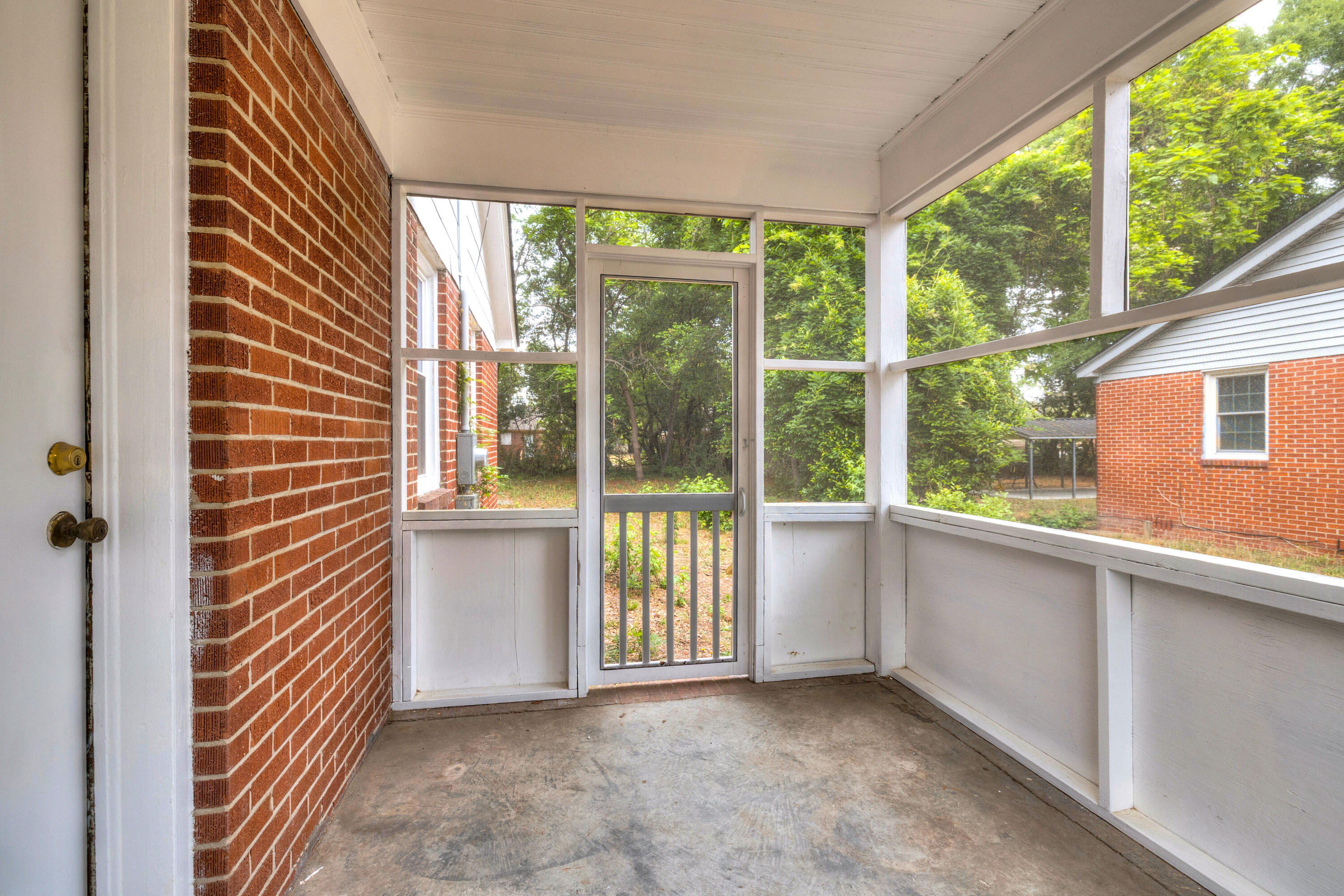 9 Hawthorne Street Sumter, SC 29150 - Photo 6 of 19 06