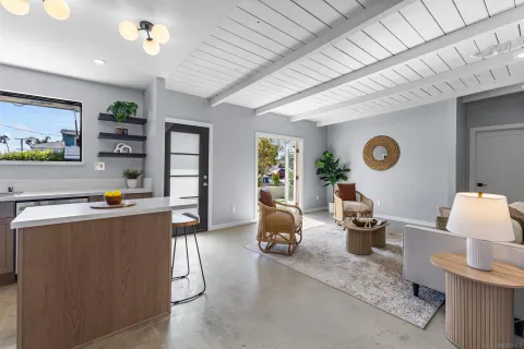 $2,395,000 | 4827 Bayard Street, San Diego, CA 92109