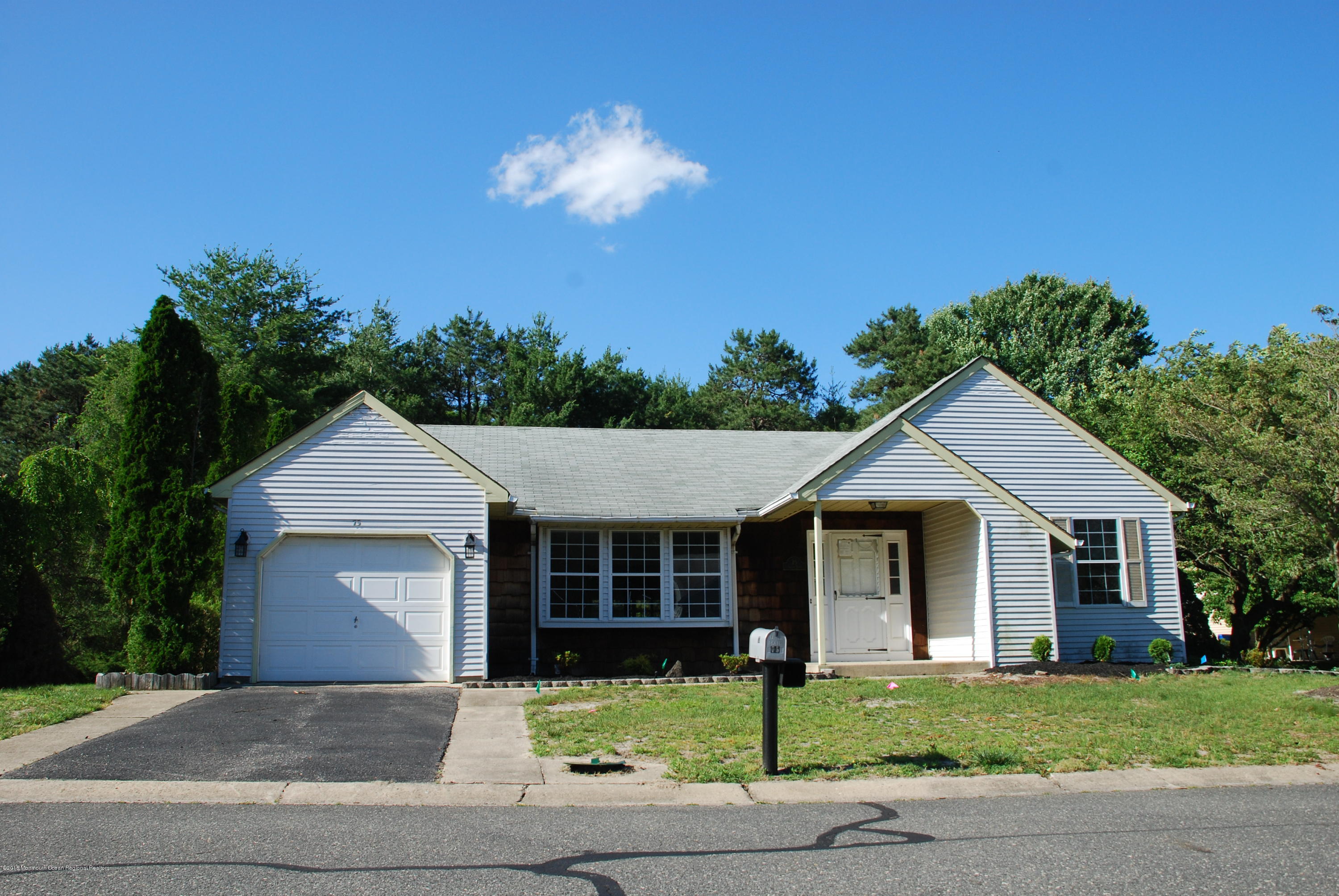 75 Sunset Road Whiting, NJ 08759 - Photo 1 of 28 DSC_1633