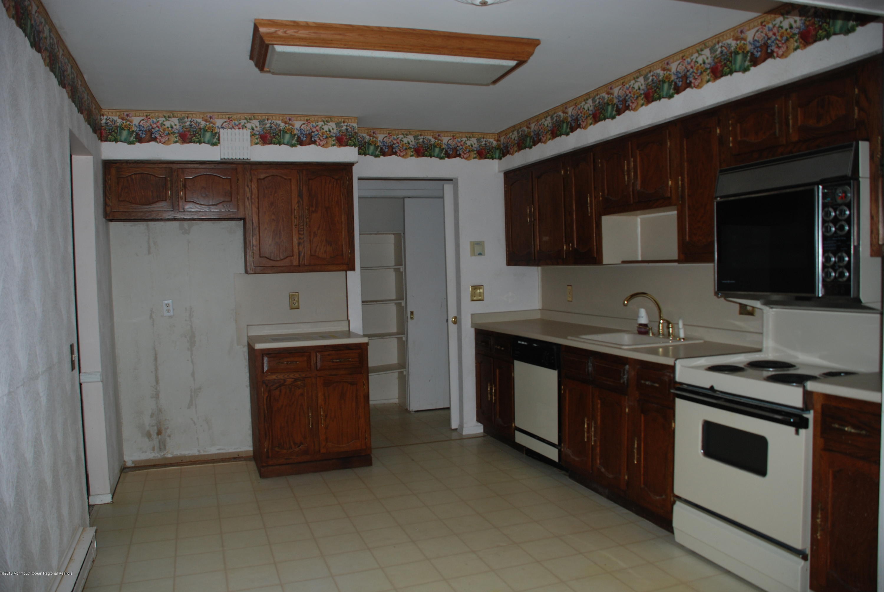 75 Sunset Road Whiting, NJ 08759 - Photo 16 of 28 DSC_1427