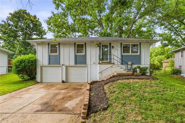 $230,000 | 20009 East 13th Street South, Independence, MO 64057