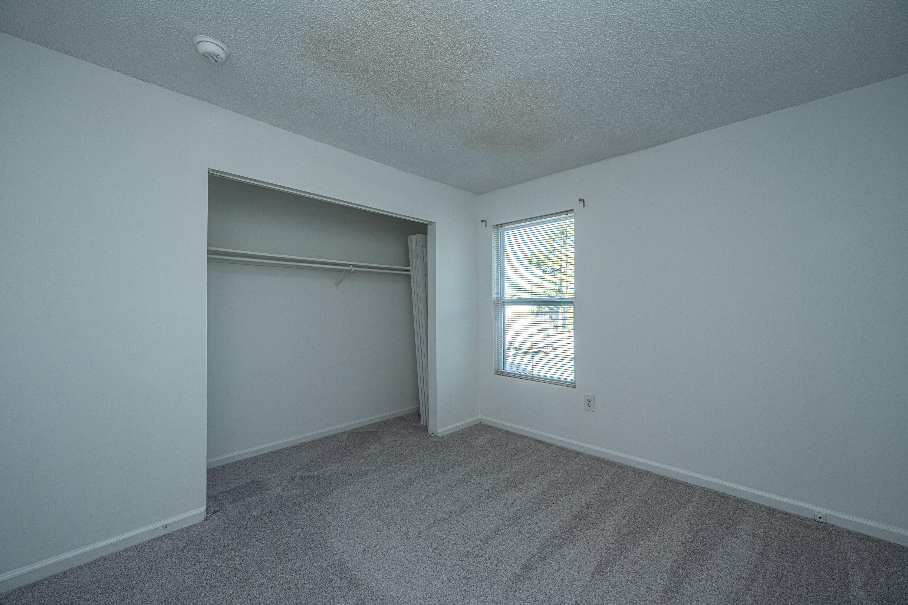 1402 Camp Road, Unit 8E Charleston, SC 29412 - Photo 24 of 31 1402CampRdApt8E26