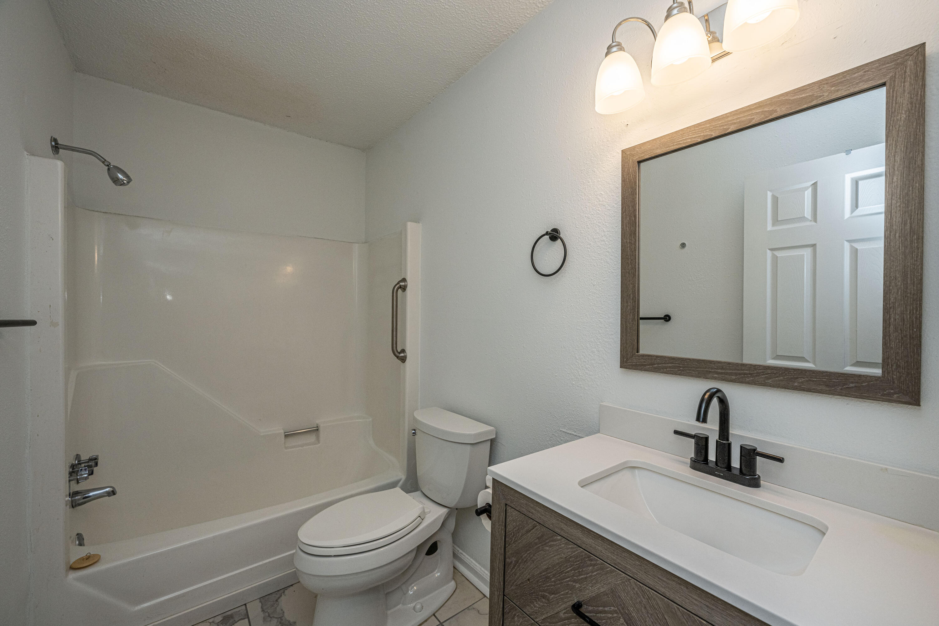 1402 Camp Road, Unit 8E Charleston, SC 29412 - Photo 25 of 31 1402CampRdApt8E27