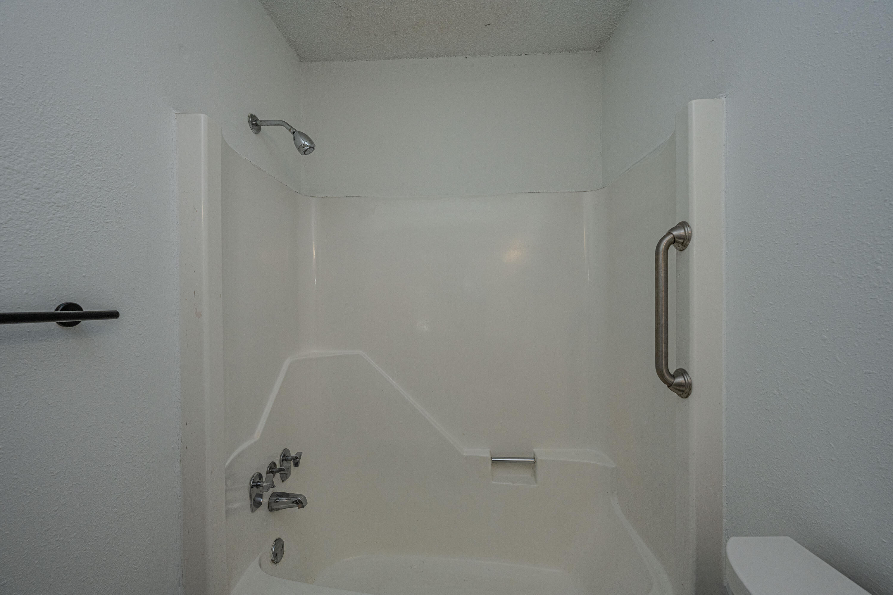 1402 Camp Road, Unit 8E Charleston, SC 29412 - Photo 26 of 31 1402CampRdApt8E28